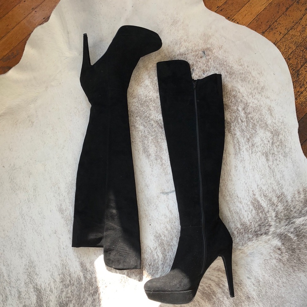 Stuart Weitzman over the knee black suede boots 10